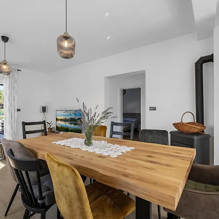 Gorgeous In Danilo With Wifi Feriehus *