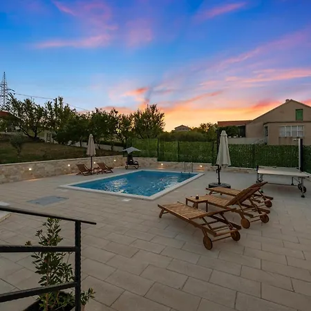 Gorgeous In Danilo With Wifi