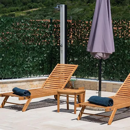 Gorgeous In Danilo With Wifi * Protega